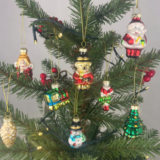 Set of 8 Nostalgia Christmas Baubles | 8 Traditional Christmas Tree Ornaments