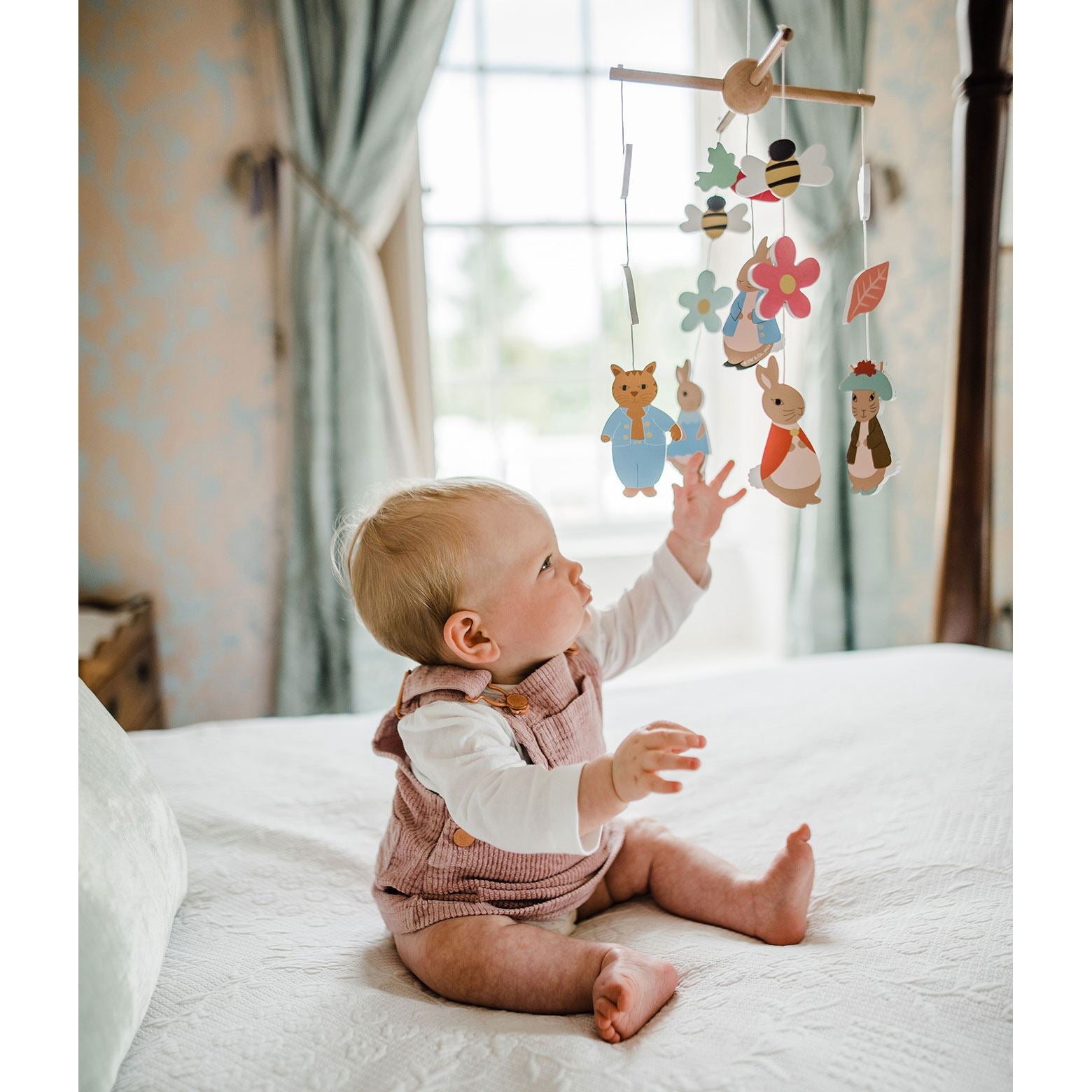 Peter rabbit hot sale cot mobile