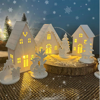 LED Christmas Village | 10 - Piece Wooden Christmas Scene with 4 Light - Up Houses