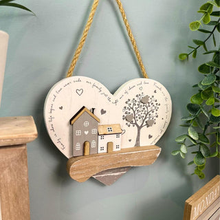 Shabby Chic Wooden Heart Shaped Family And Friends Sign | Family Friends Quotes Heart Wall Plaque | Wooden Hanging Hearts