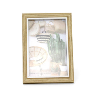 White Trim Wooden Photo Frame 6x4 | Freestanding Single Aperture Picture Frame